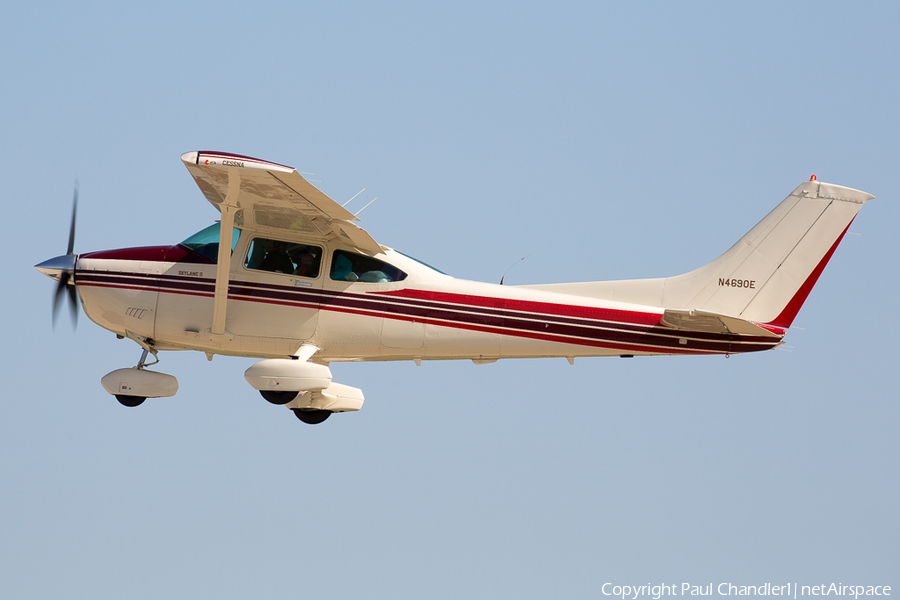 (Private) Cessna 182R Skylane (N4690E) | Photo 273983