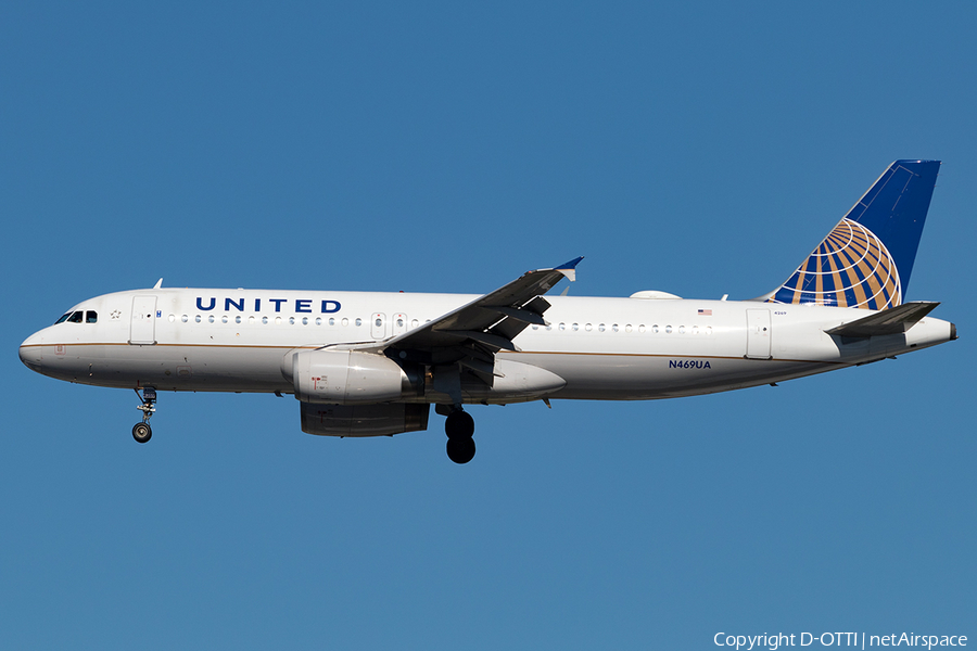 United Airlines Airbus A320-232 (N469UA) | Photo 180964