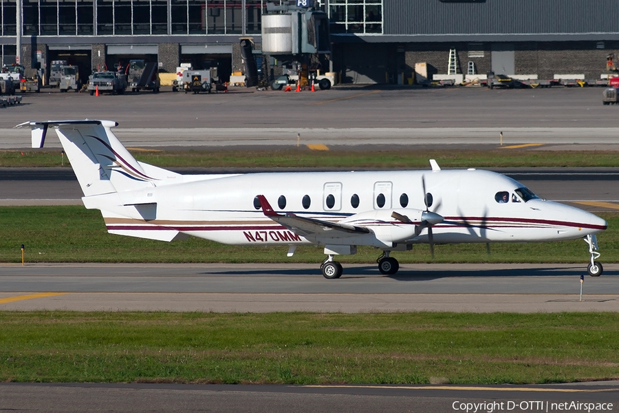 (Private) Beech 1900D (N470MM) | Photo 190556