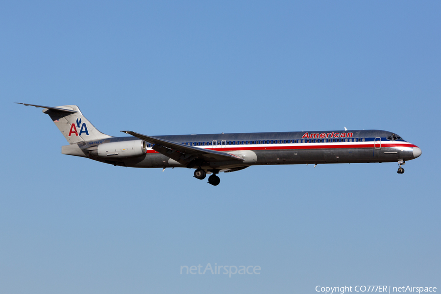 American Airlines McDonnell Douglas MD-82 (N471AA) | Photo 46606