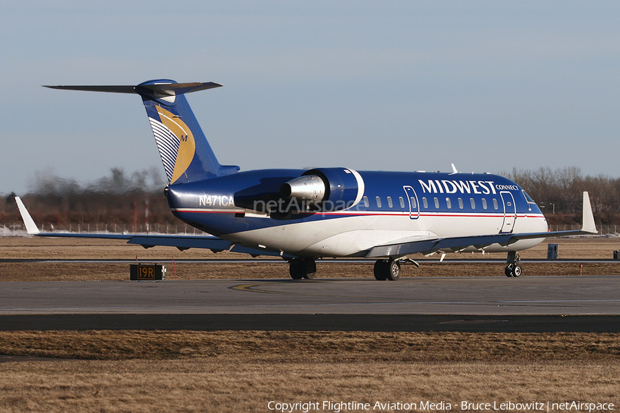 Midwest Connect Bombardier CRJ-200ER (N471CA) | Photo 174027