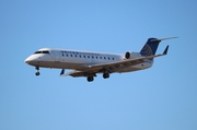 United Express (SkyWest Airlines) Bombardier CRJ-200ER (N471CA) at  Los Angeles - International, United States
