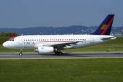 TACA International Airlines Airbus A319-132 (N471TA) at  Hamburg - Finkenwerder, Germany