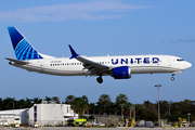 United Airlines Boeing 737-8 MAX (N47293) at  Ft. Lauderdale - International, United States