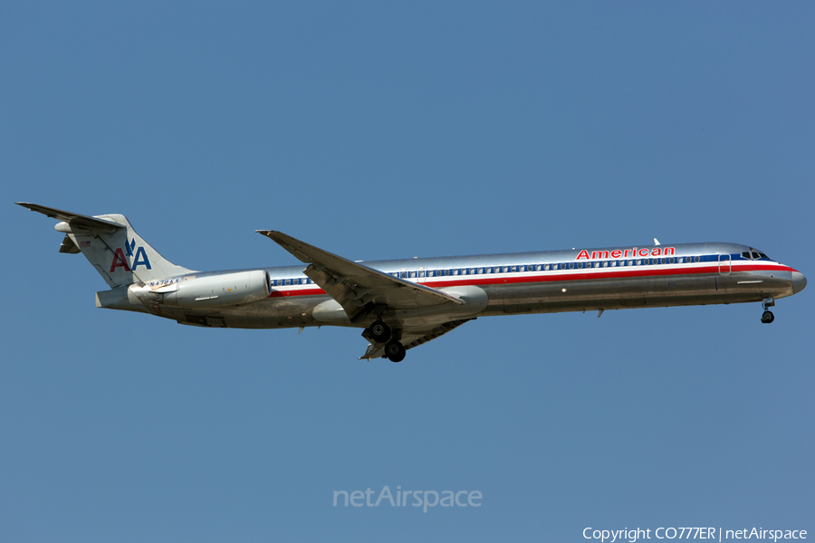 American Airlines McDonnell Douglas MD-82 (N472AA) | Photo 57101