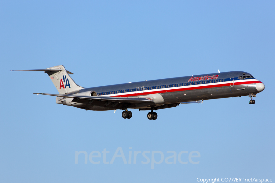 American Airlines McDonnell Douglas MD-82 (N472AA) | Photo 62444