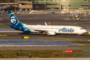 Alaska Airlines Boeing 737-990(ER) (N472AS) at  San Francisco - International, United States