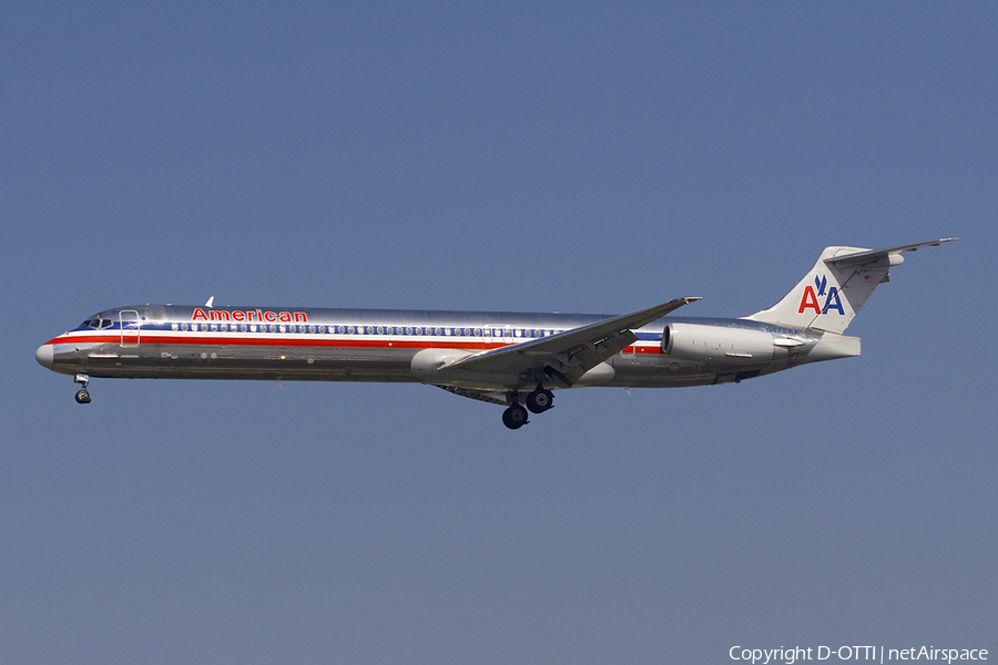 American Airlines McDonnell Douglas MD-82 (N473AA) | Photo 279442