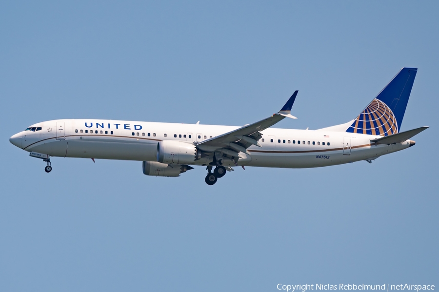 United Airlines Boeing 737-9 MAX (N47512) | Photo 680849