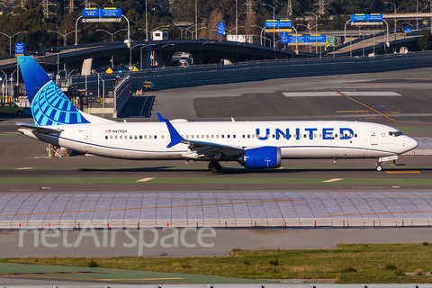 United Airlines Boeing 737-9 MAX (N47524) at  San Francisco - International, United States