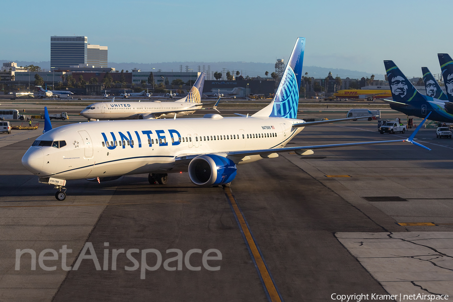 United Airlines Boeing 737-9 MAX (N47569) | Photo 677071