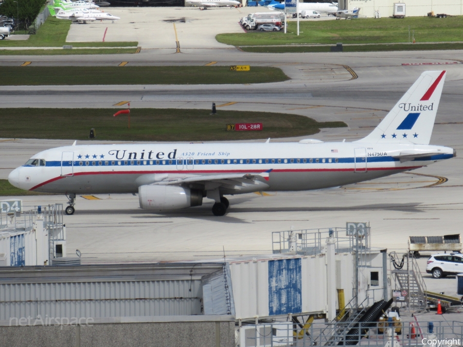 United Airlines Airbus A320-232 (N475UA) | Photo 309805