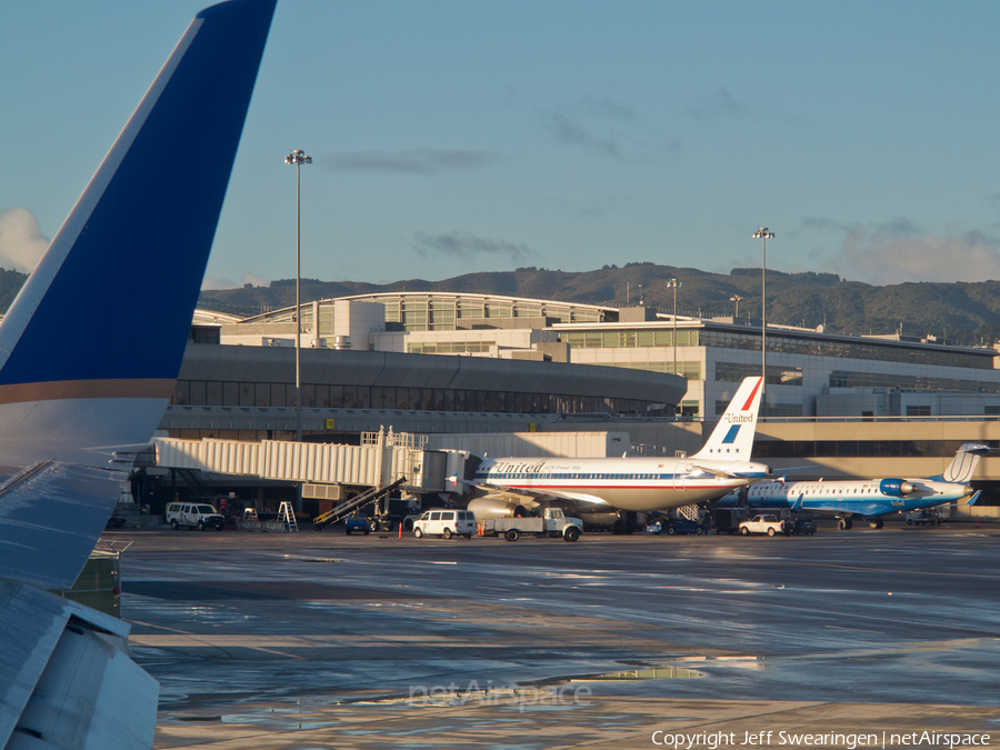 United Airlines Airbus A320-232 (N475UA) | Photo 16059