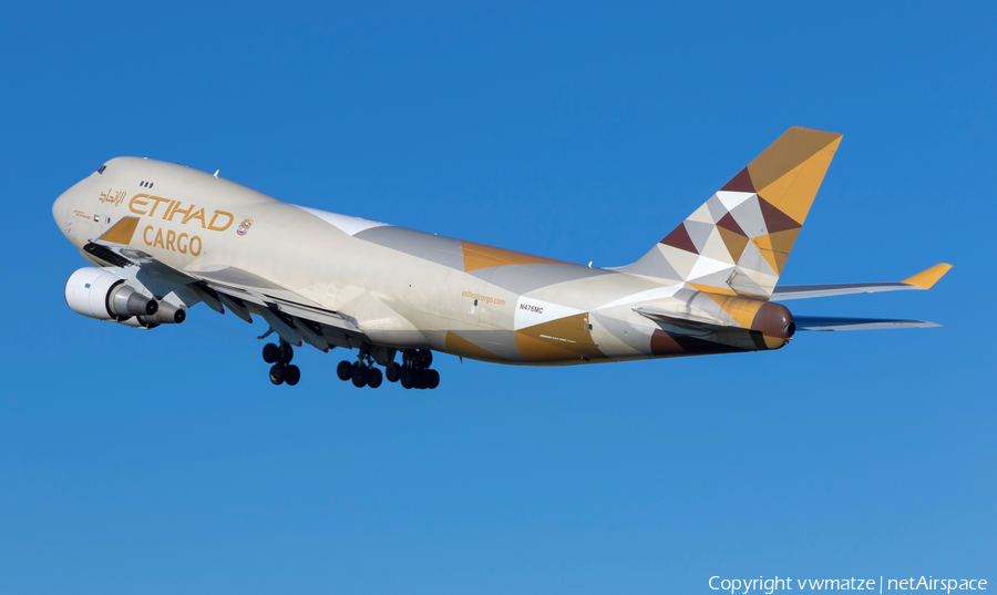 Etihad Cargo (Atlas Air) Boeing 747-47UF (N476MC) | Photo 208286