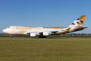 Etihad Cargo (Atlas Air) Boeing 747-47UF (N476MC) at  Amsterdam - Schiphol, Netherlands