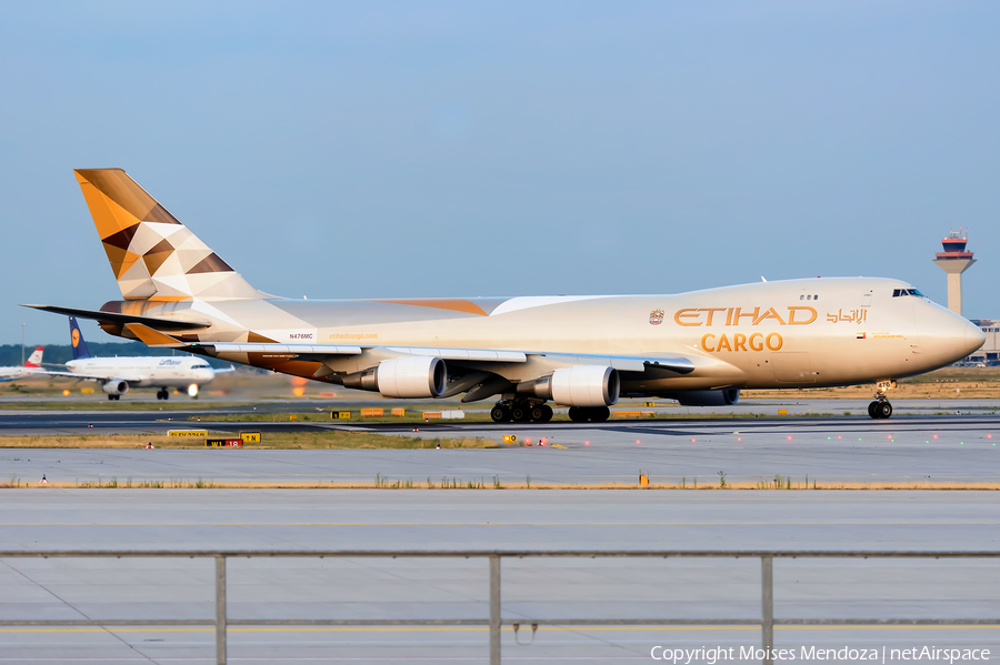 Etihad Cargo (Atlas Air) Boeing 747-47UF (N476MC) | Photo 108544