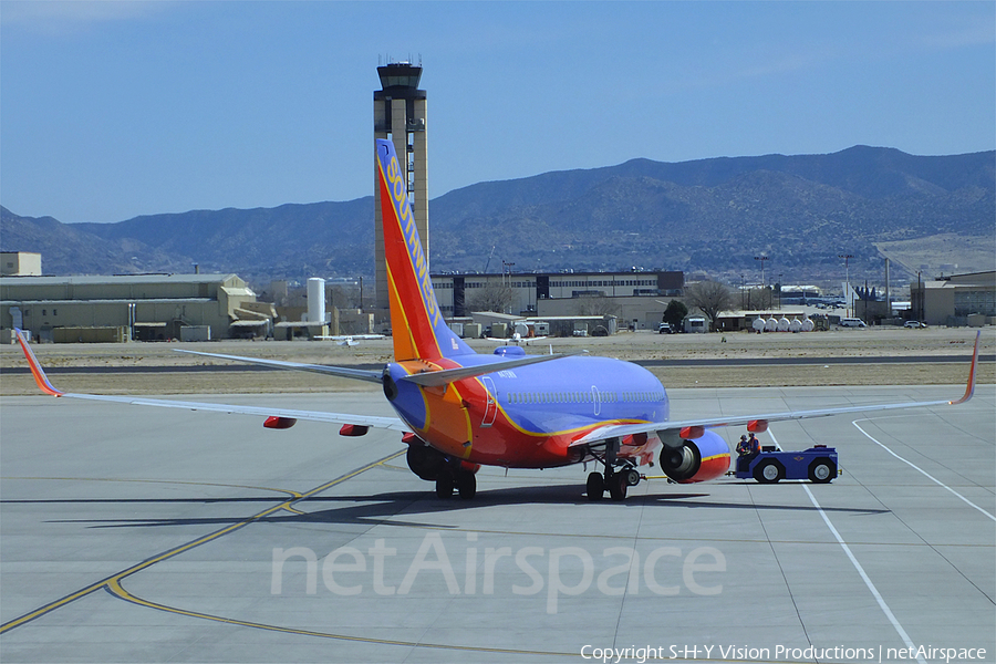 Southwest Airlines Boeing 737-7H4 (N476WN) | Photo 72346