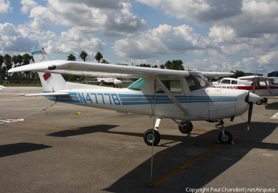 (Private) Cessna 152 (N4777B) | Photo 490736