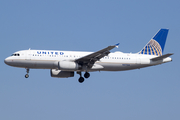 United Airlines Airbus A320-232 (N477UA) at  Los Angeles - International, United States