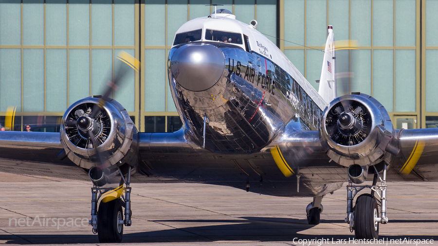 (Private) Douglas C-47A Skytrain (N47E) | Photo 328287