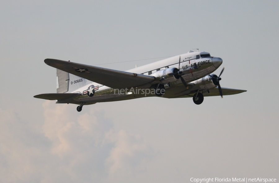 (Private) Douglas C-47A Skytrain (N47E) | Photo 608845