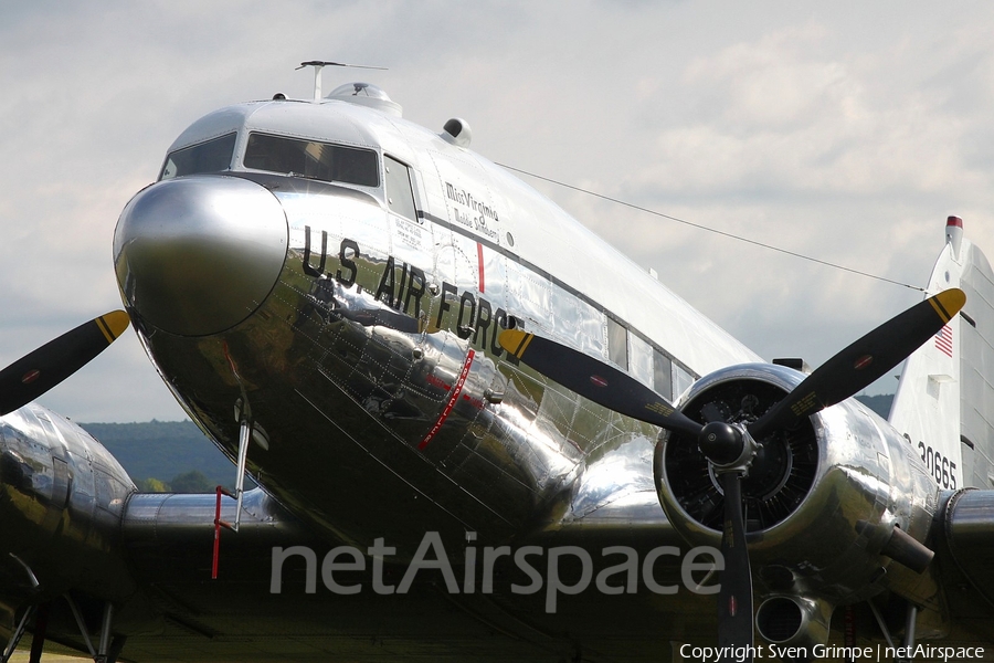 (Private) Douglas C-47A Skytrain (N47E) | Photo 336055