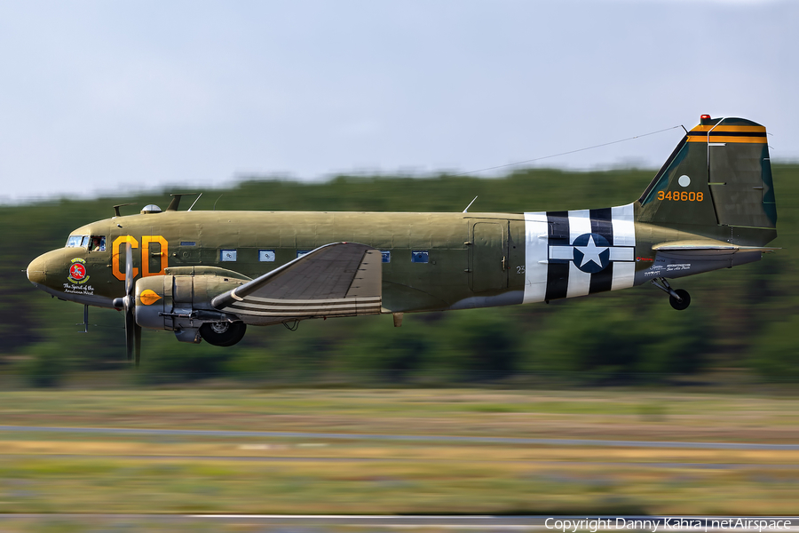 (Private) Douglas C-47B Skytrain (Dakota 4) (N47SJ) | Photo 330257