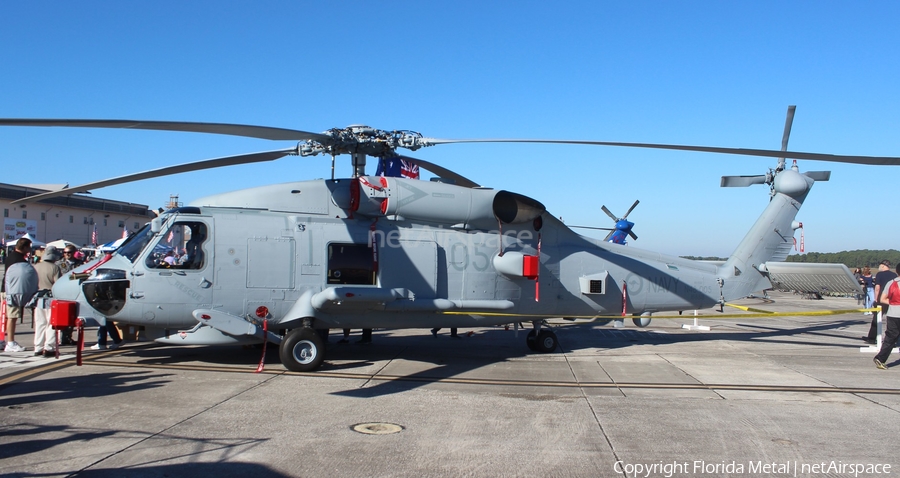 Royal Australian Navy Sikorsky MH-60R Seahawk (N48-005) | Photo 337588