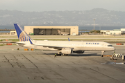 United Airlines Boeing 757-224 (N48127) at  San Francisco - International, United States