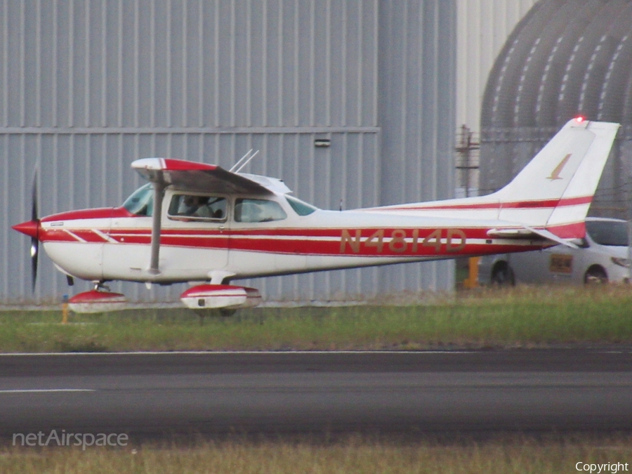 (Private) Cessna 172N Skyhawk II (N4814D) | Photo 537420