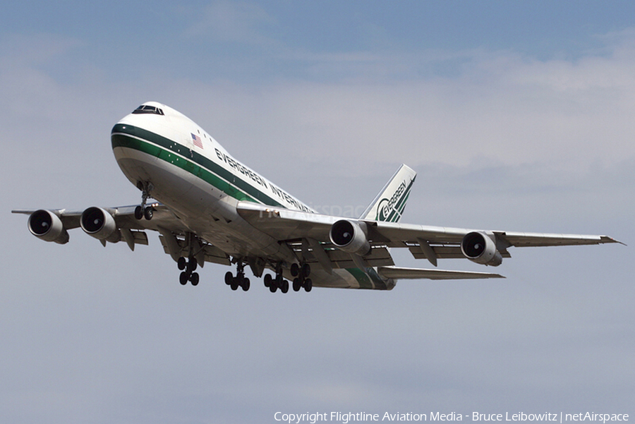 Evergreen International Airlines Boeing 747-132(SF) (N481EV) | Photo 170681