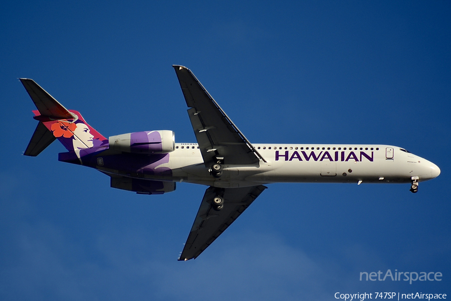 Hawaiian Airlines Boeing 717-22A (N481HA) | Photo 57978