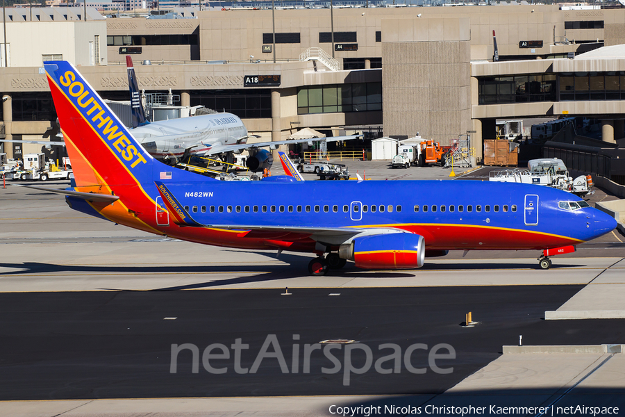 Southwest Airlines Boeing 737-7H4 (N482WN) | Photo 124082