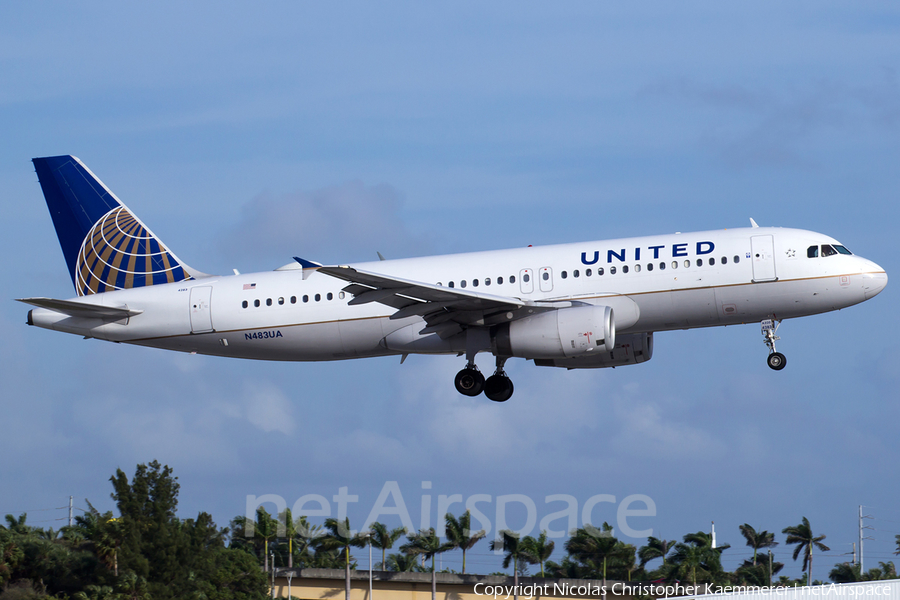 United Airlines Airbus A320-232 (N483UA) | Photo 161221