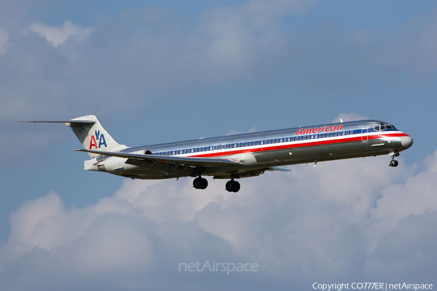 American Airlines McDonnell Douglas MD-82 (N484AA) | Photo 26732