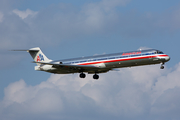 American Airlines McDonnell Douglas MD-82 (N484AA) at  Dallas/Ft. Worth - International, United States