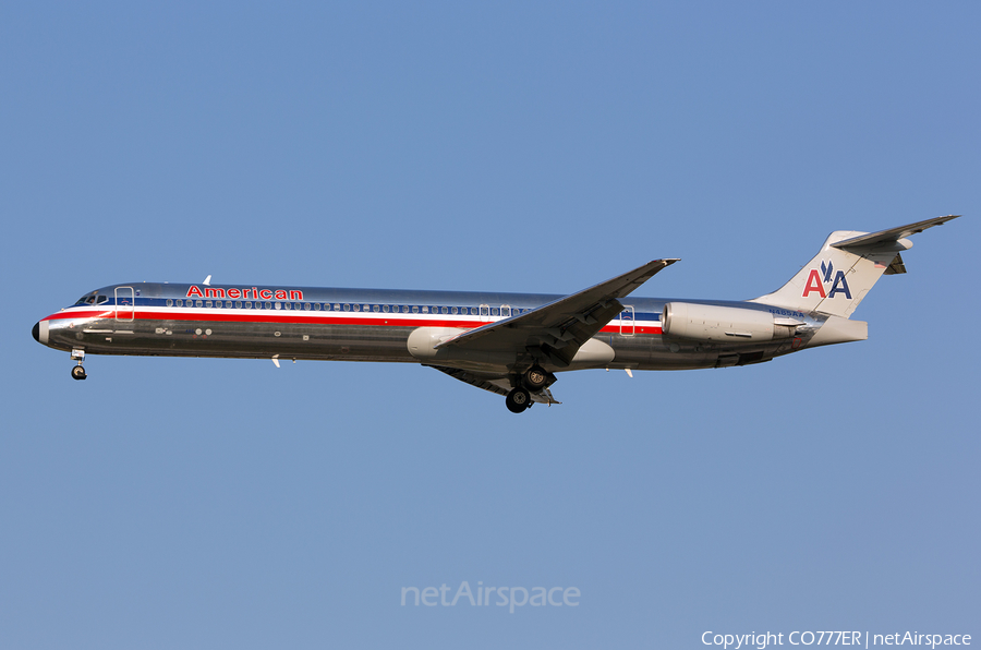 American Airlines McDonnell Douglas MD-82 (N485AA) | Photo 11566