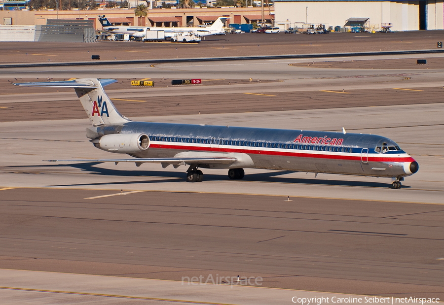 American Airlines McDonnell Douglas MD-82 (N485AA) | Photo 223579