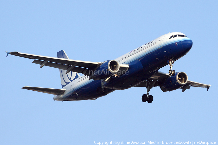 United Airlines Airbus A320-232 (N485UA) | Photo 92820