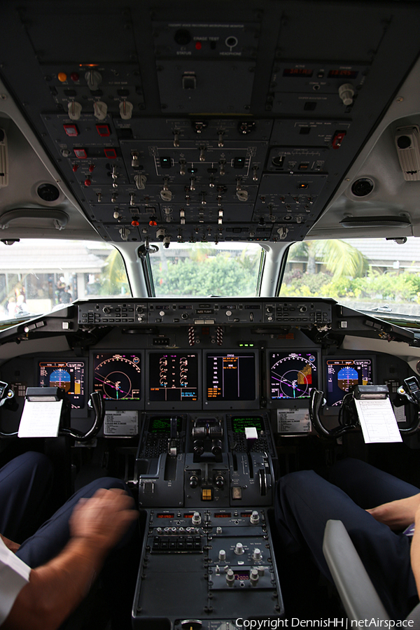 Hawaiian Airlines Boeing 717-22A (N487HA) | Photo 433934
