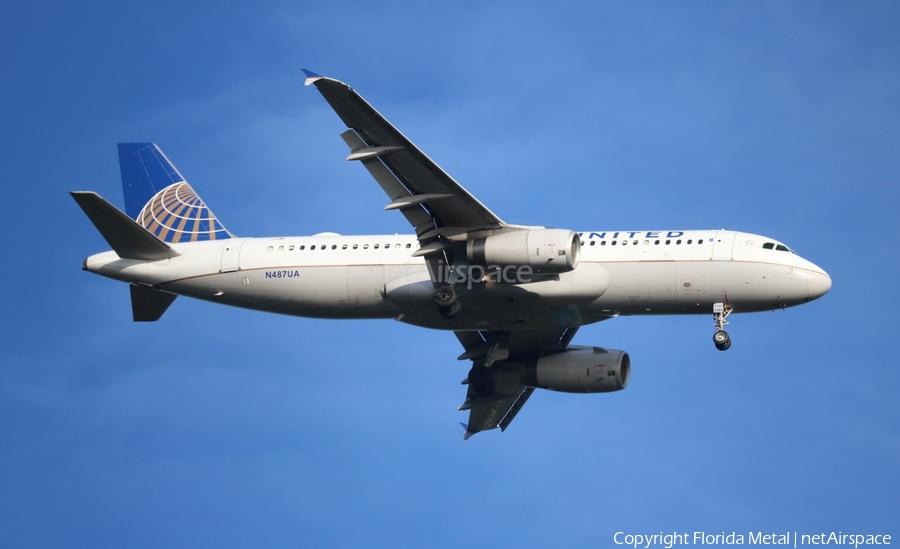 United Airlines Airbus A320-232 (N487UA) | Photo 587076