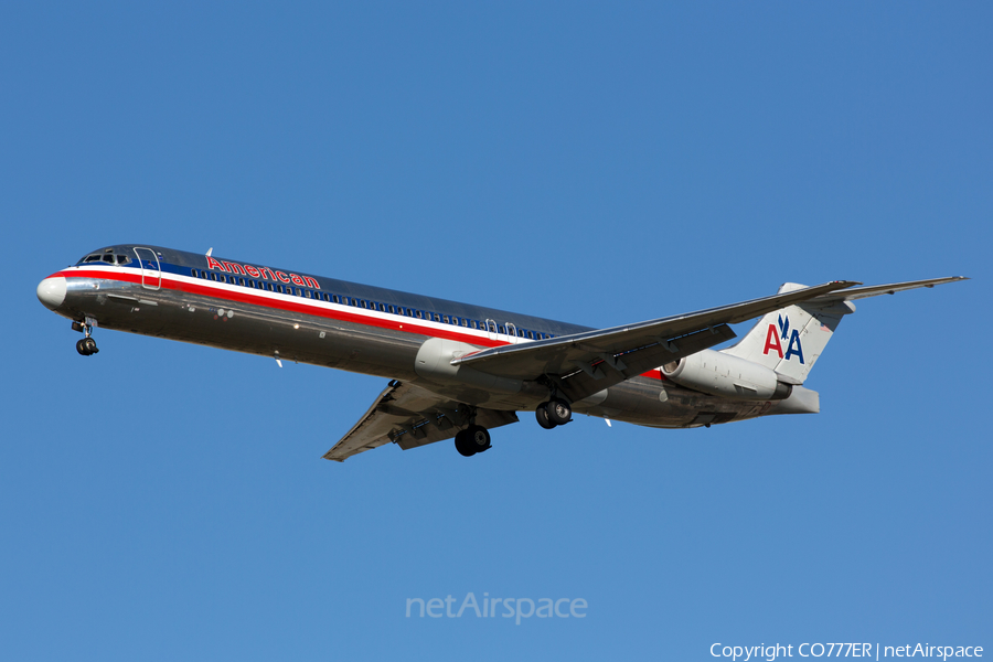 American Airlines McDonnell Douglas MD-82 (N488AA) | Photo 73280