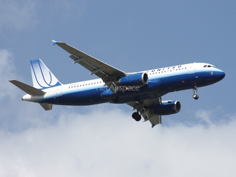 United Airlines Airbus A320-232 (N488UA) at  Orlando - International (McCoy), United States