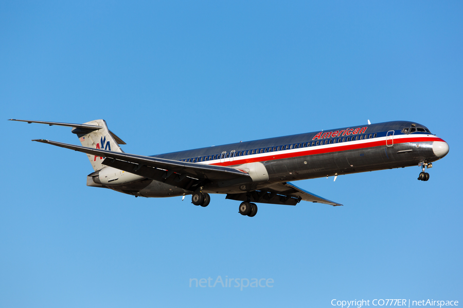 American Airlines McDonnell Douglas MD-82 (N489AA) | Photo 75031