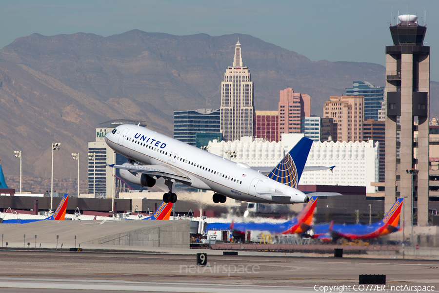 United Airlines Airbus A320-232 (N489UA) | Photo 42796