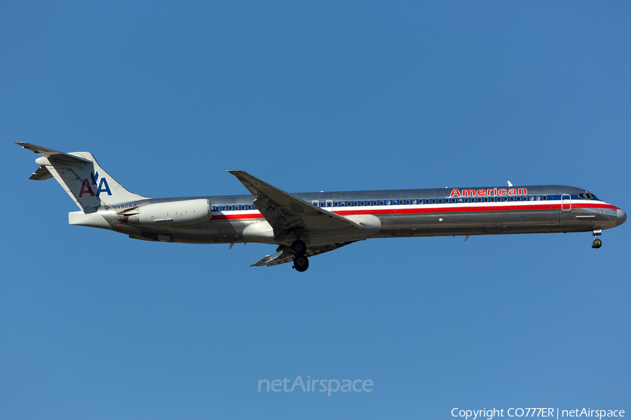 American Airlines McDonnell Douglas MD-82 (N490AA) | Photo 78394