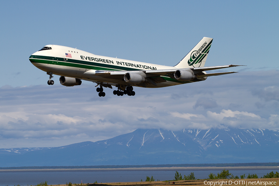 Evergreen International Airlines Boeing 747-230F(SCD) (N490EV) | Photo 362582