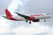 Avianca El Salvador Airbus A320-233 (N490TA) at  Miami - International, United States