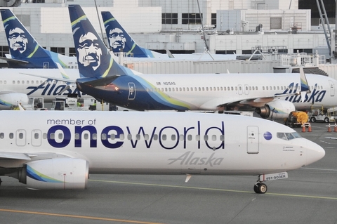 Alaska Airlines Boeing 737-990(ER) (N491AS) at  Seattle/Tacoma - International, United States