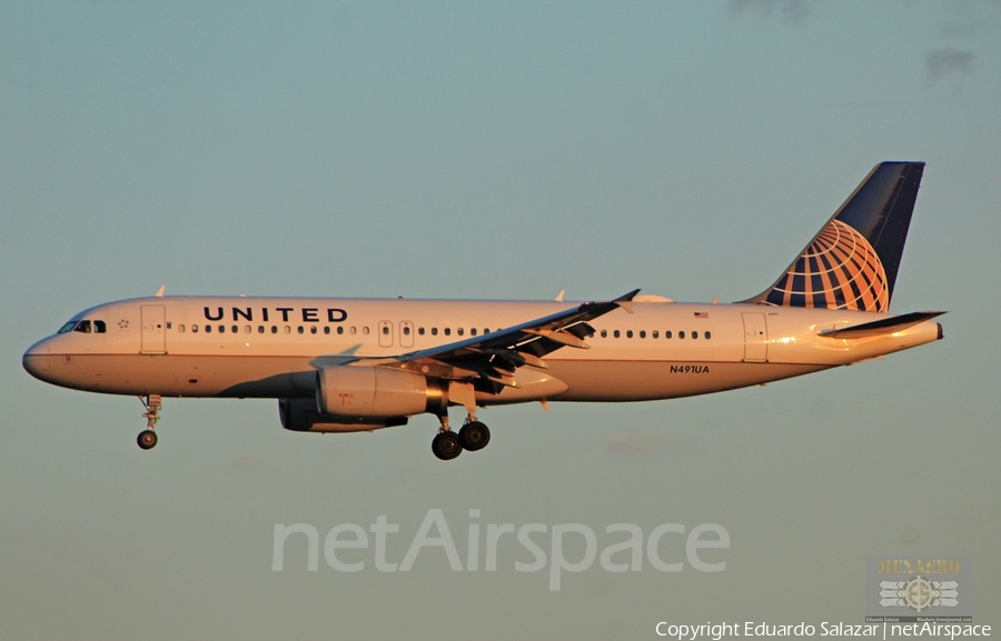 United Airlines Airbus A320-232 (N491UA) | Photo 311027
